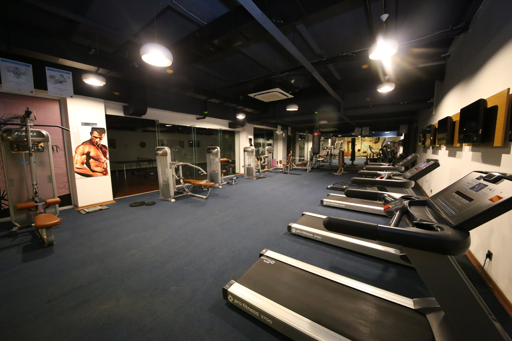 Fitness_Room2_S