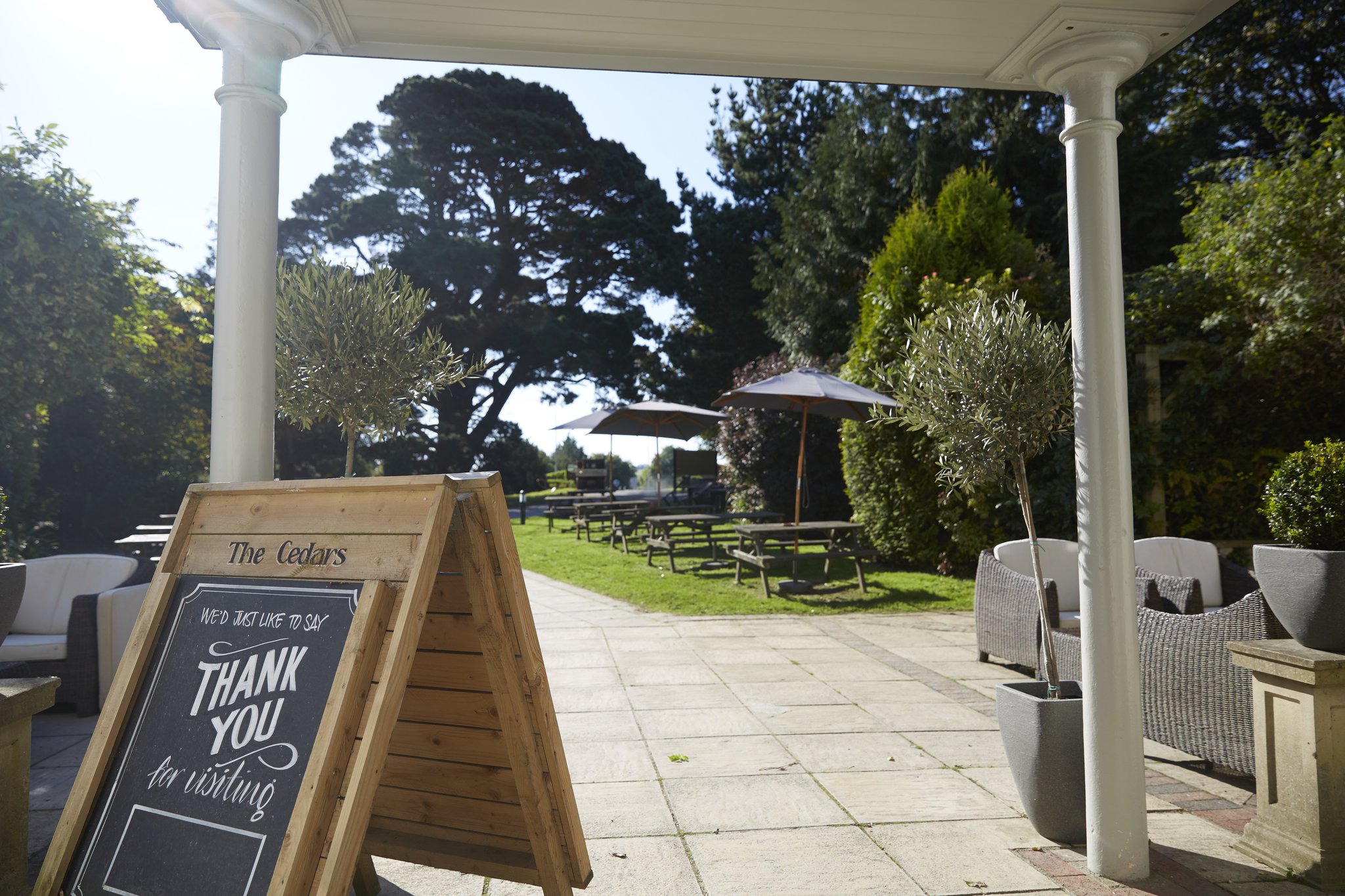 Cedars_Refurb_thank_you_sign_in_garden_S