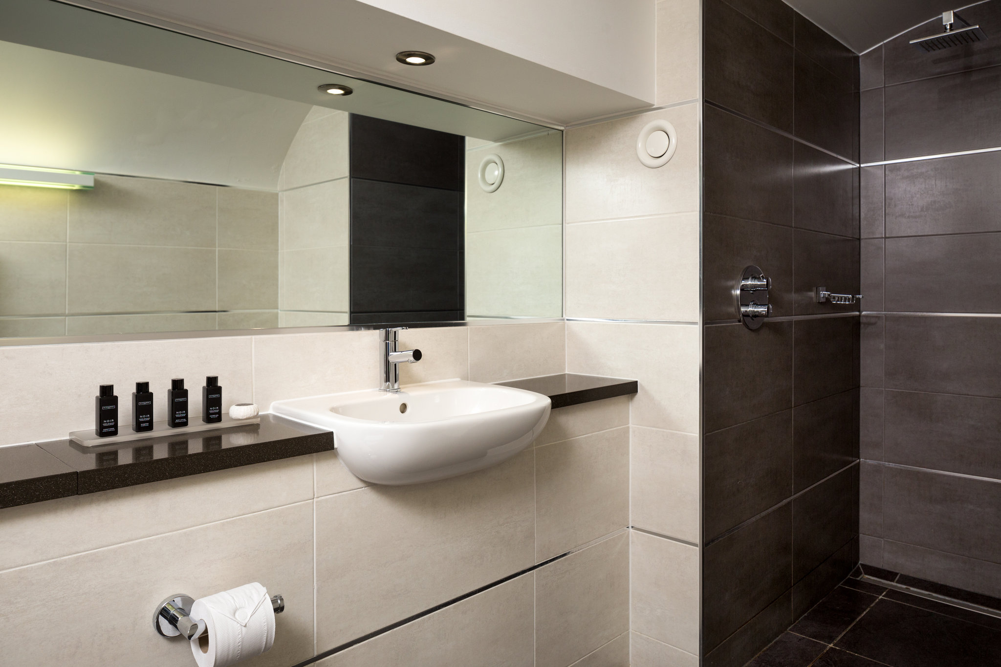 Smart_Room_Bathroom_S