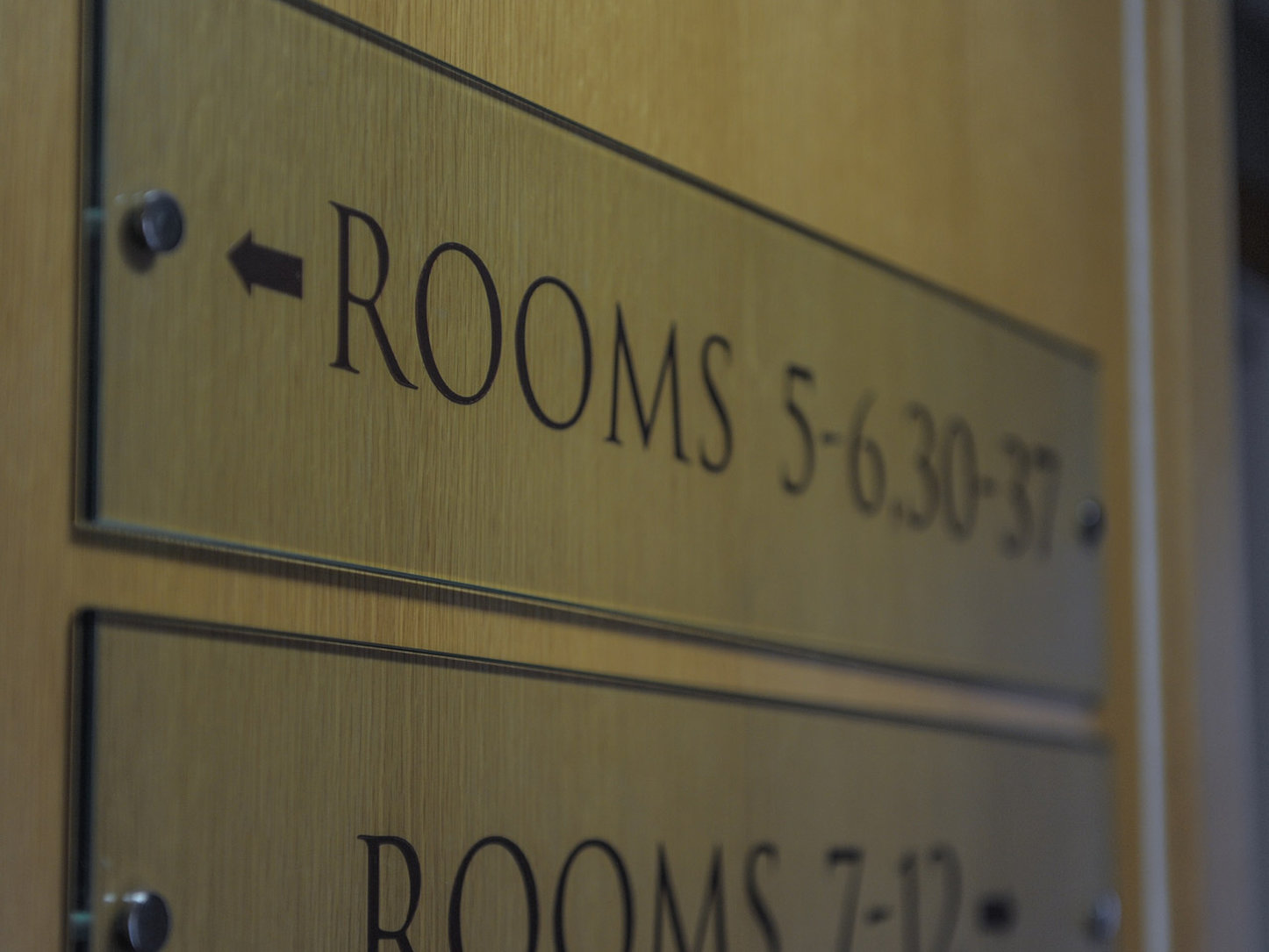 Rooms_Sign_S