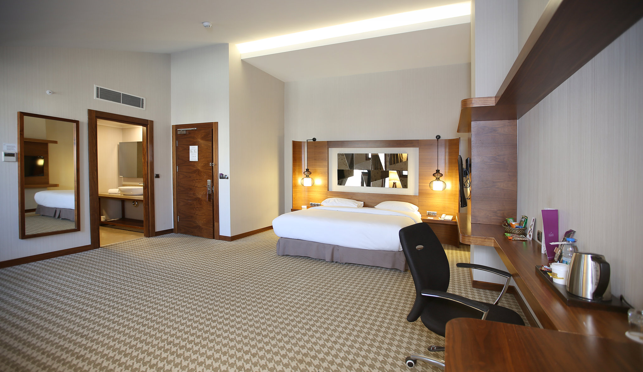 Deluxe_Room_S
