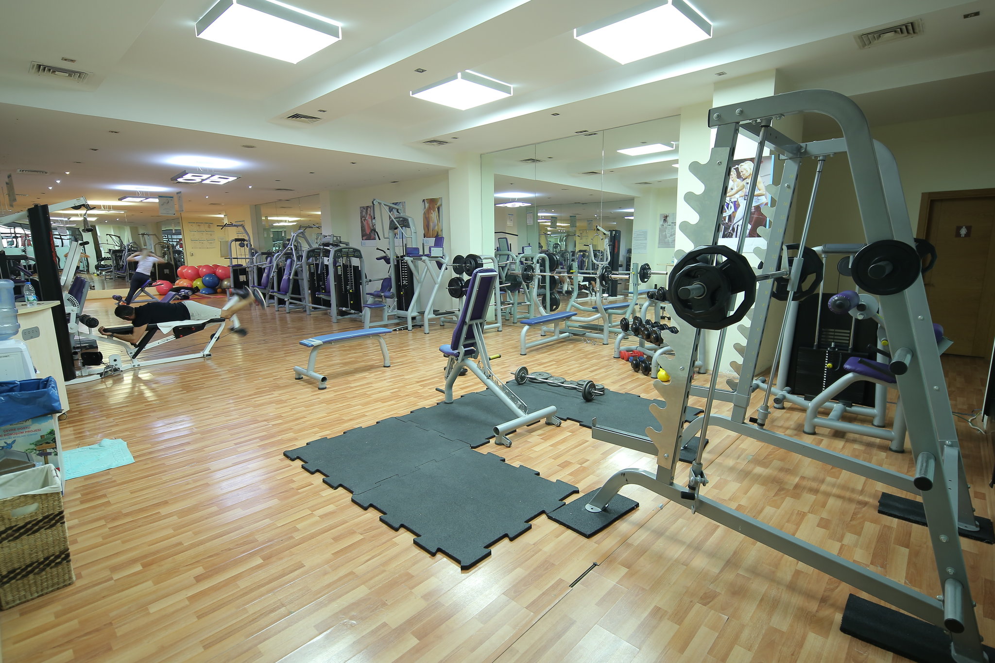 Fitness_Room2_S
