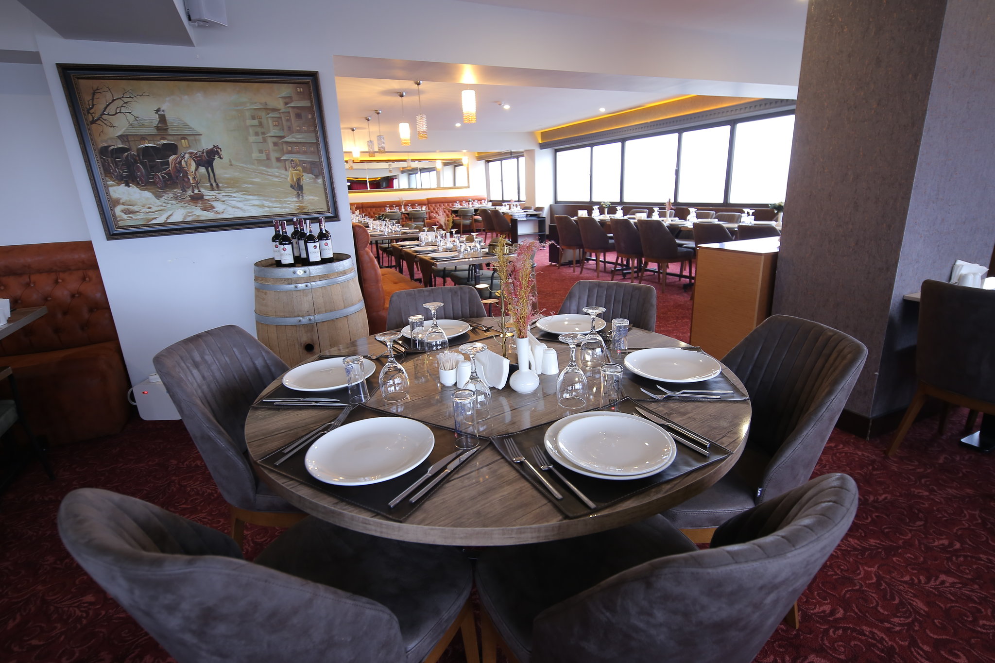 Nazende_Restaurant3_S