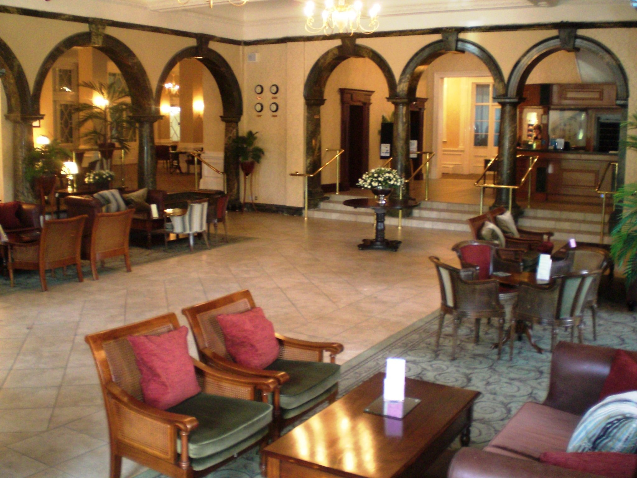 Cairn_Hotel_new_lounge_2_007_S