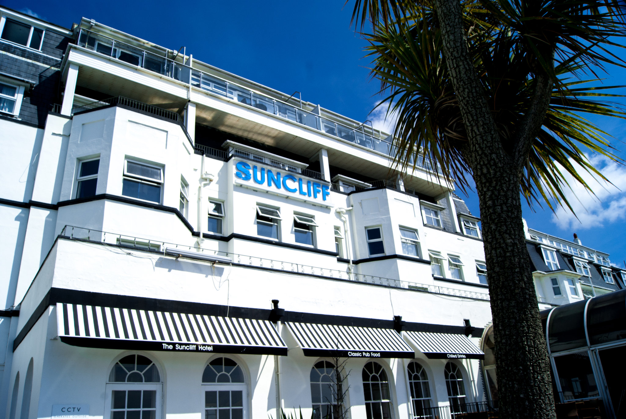 Suncliff_Hotel_Exterior_S