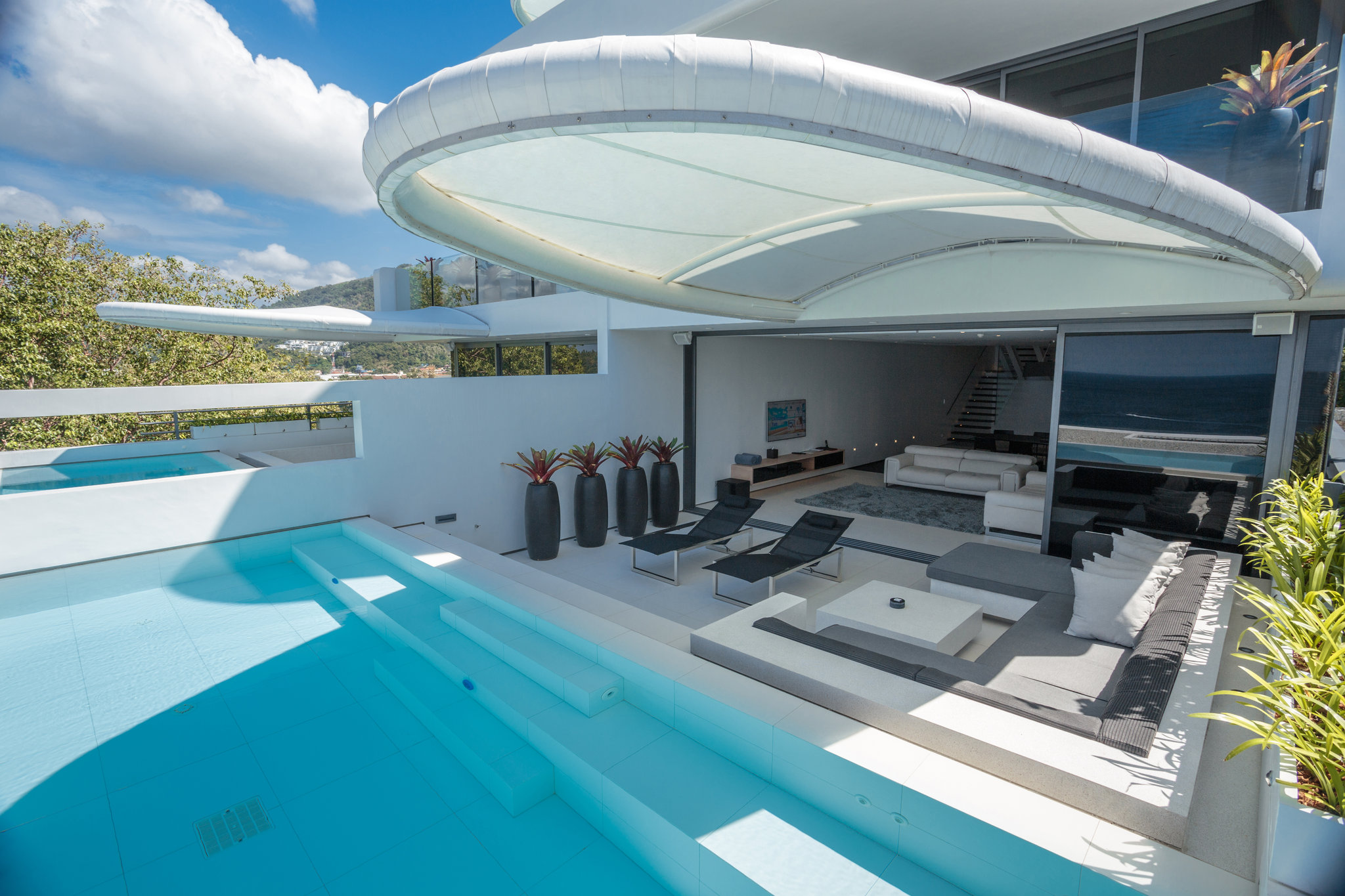 Three_Bedroom_Sky_Pool_Villa_-_3_S