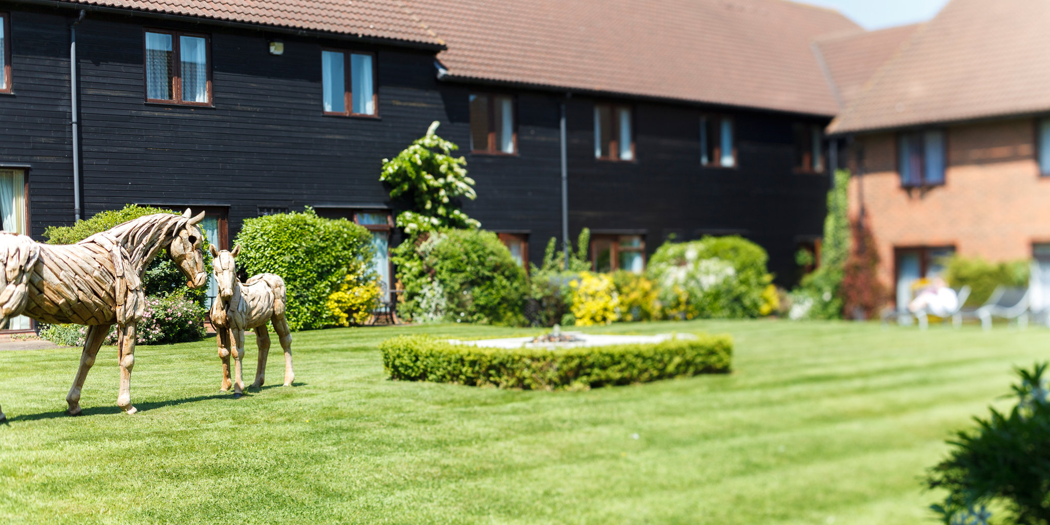 courtyard_S