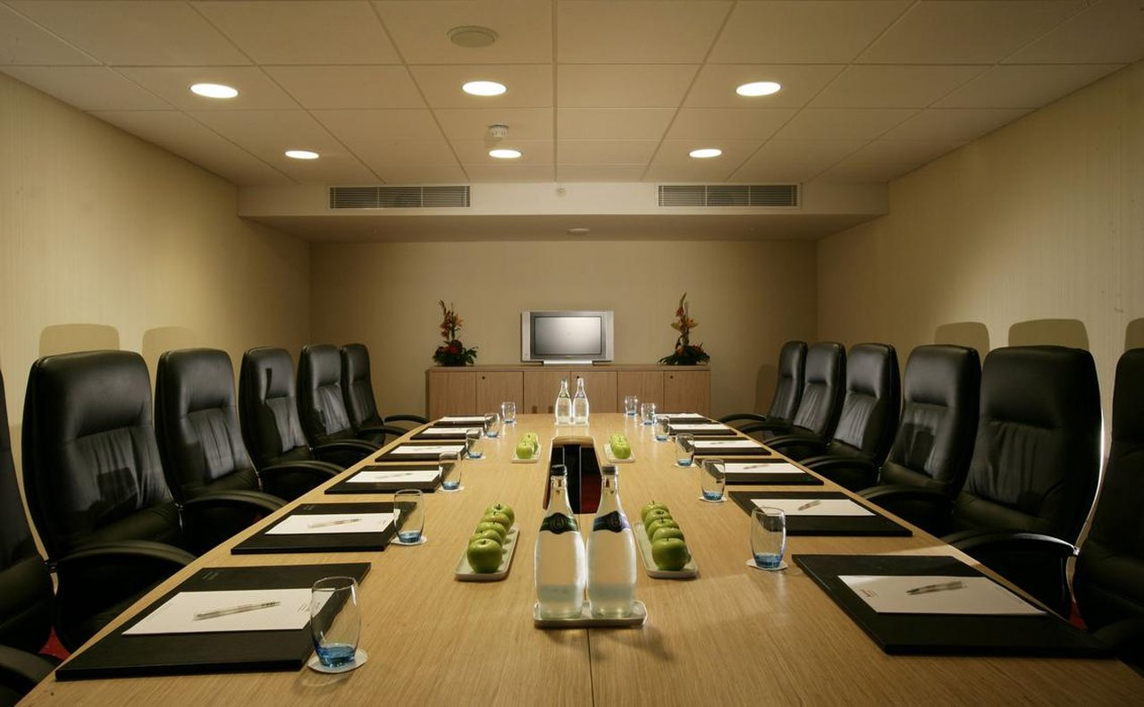 meeting_room_S