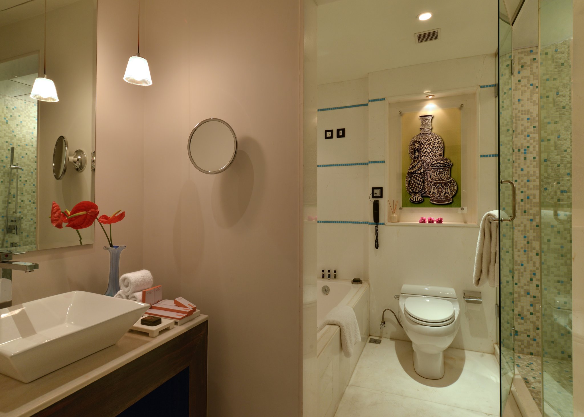 Paigah_Suite_Bathroom_S