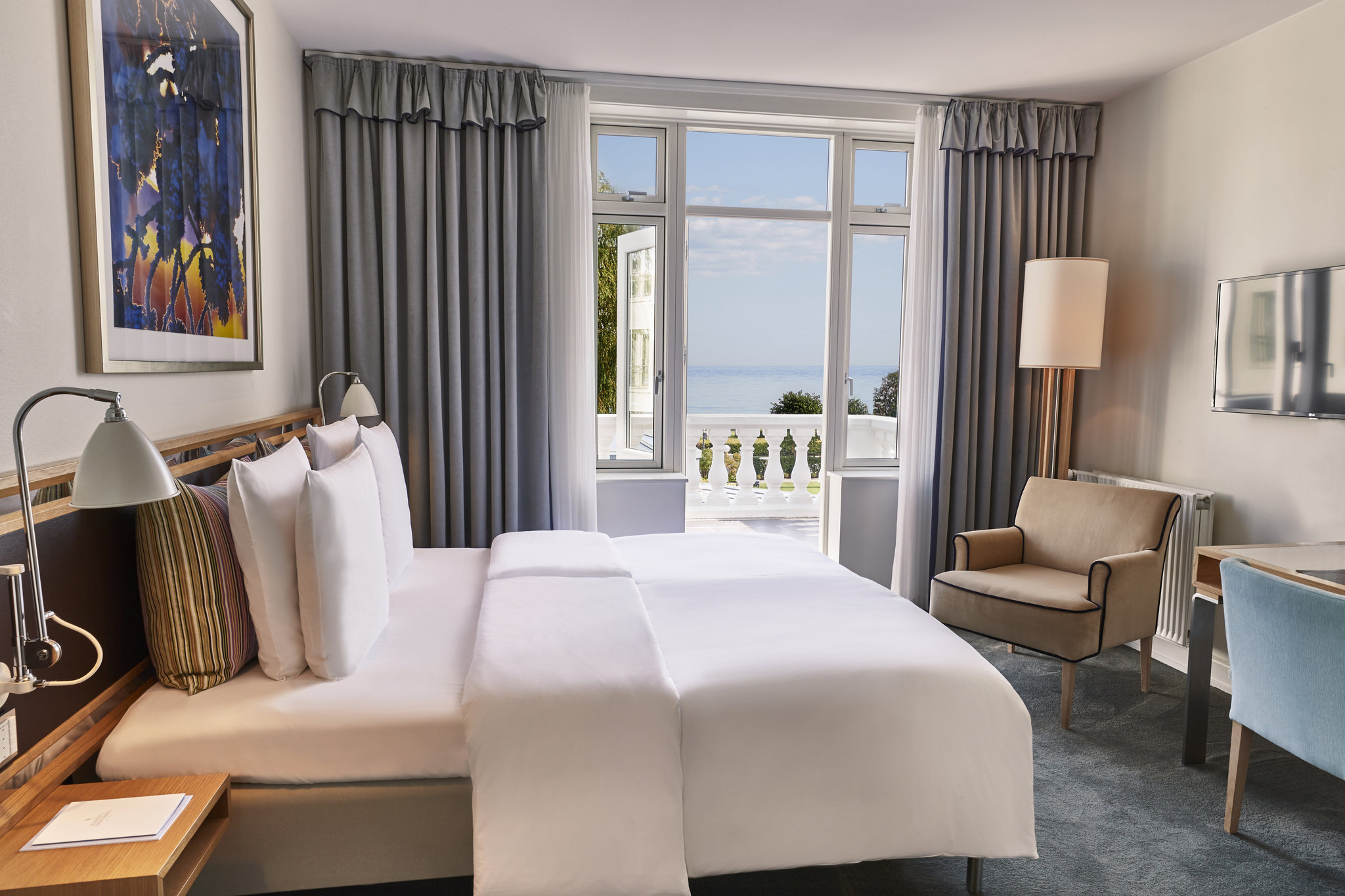 Superior_Sea_View_Room_S