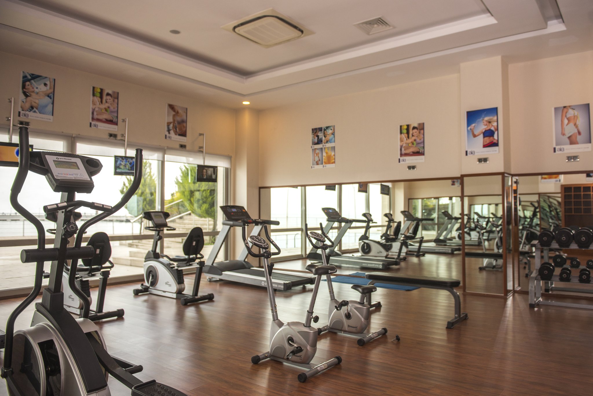 Fitness_Room2_S