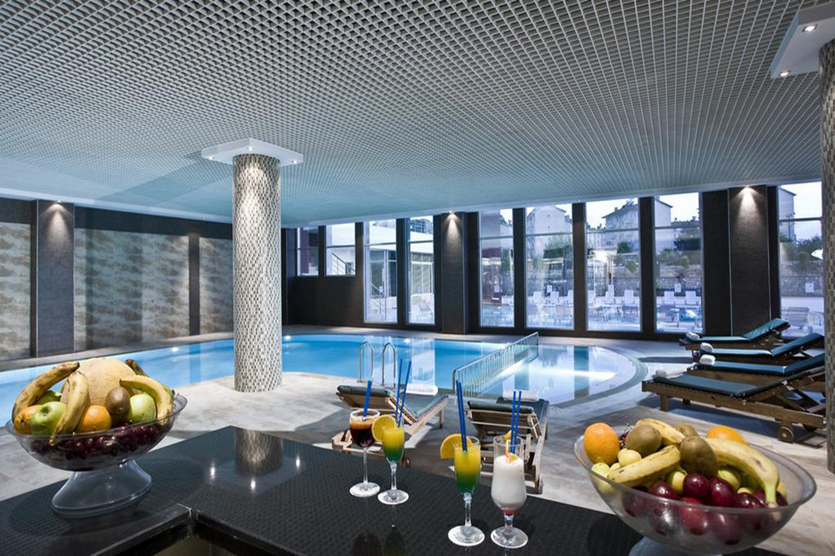 Indoor_Pool_S