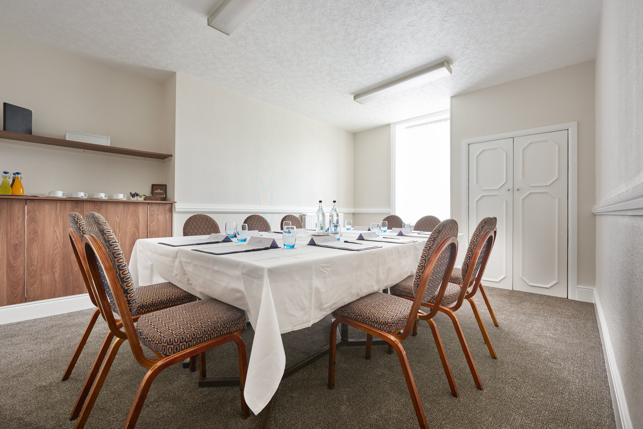 Corus_the_Imperial_Halifax_Meeting_Room_S