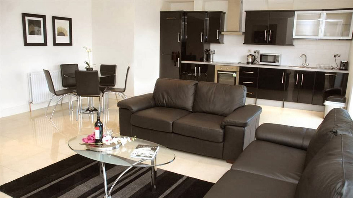 Citypoint_2bedroom_apartment_living_room_S