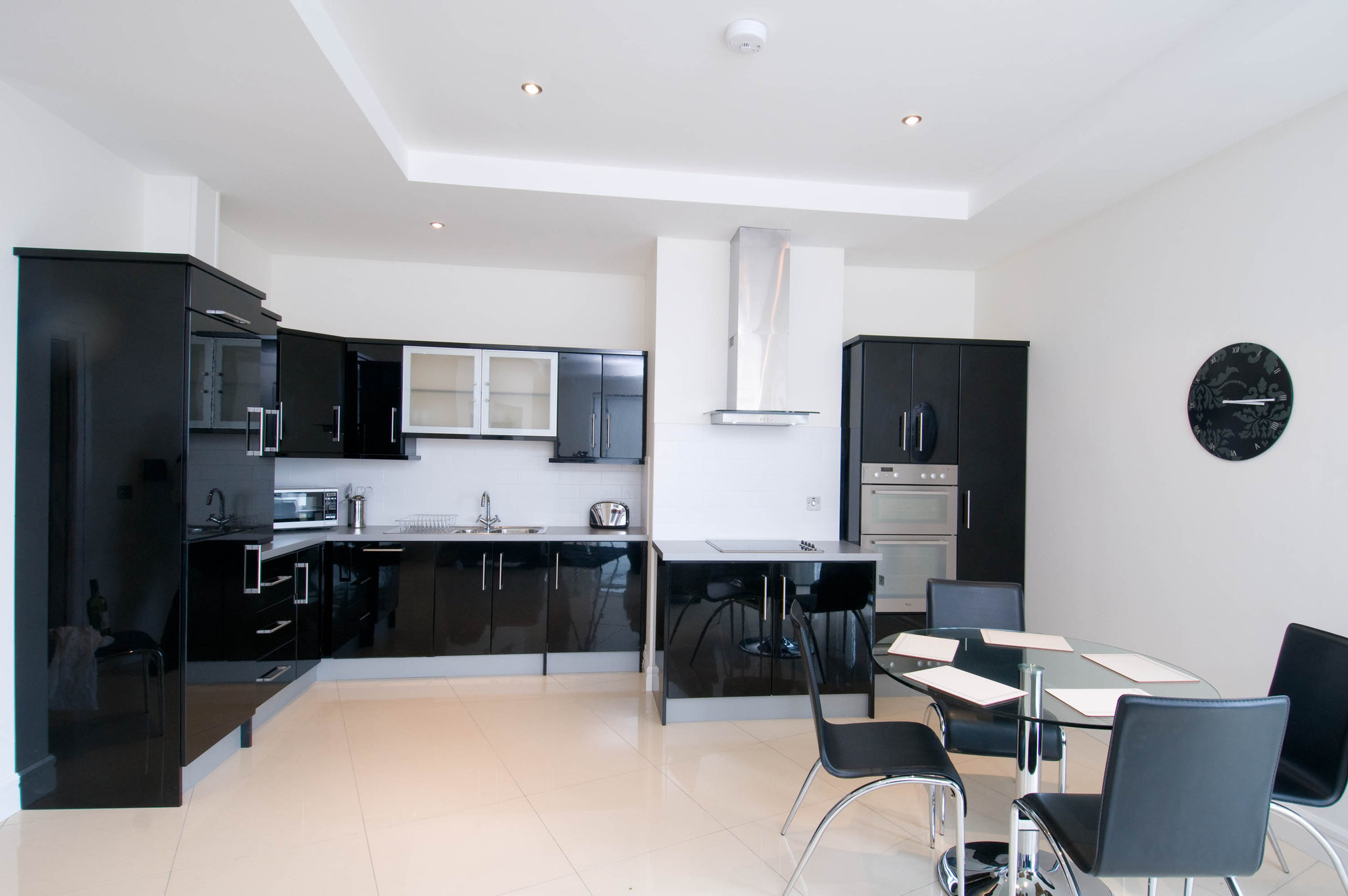 Citypoint_2bedroom_apartment_kitchen2_S