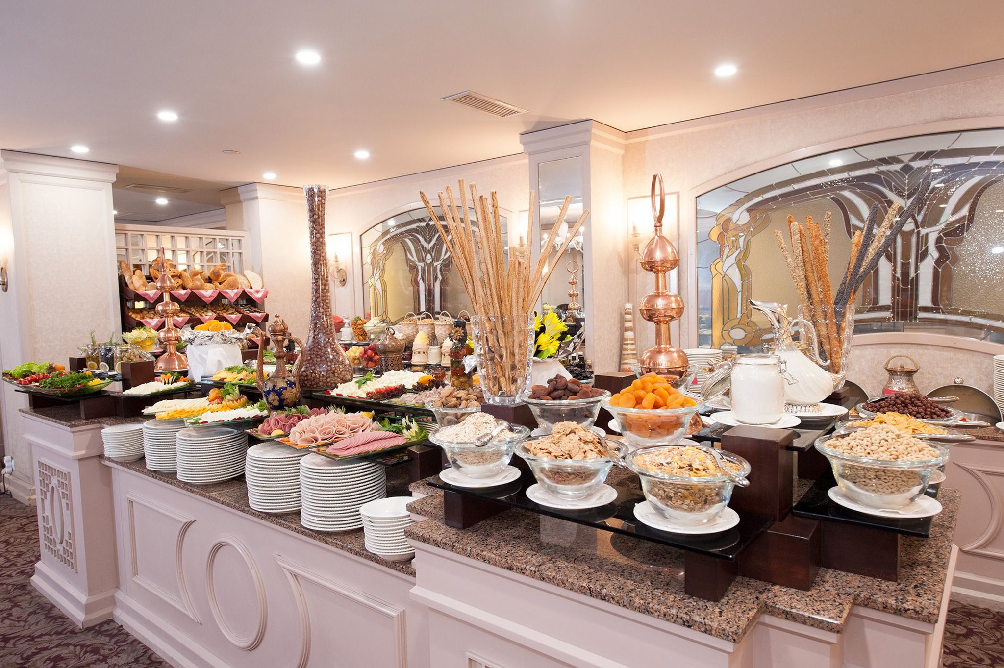 La_Couronne_D_or_Restaurant_Buffet_S