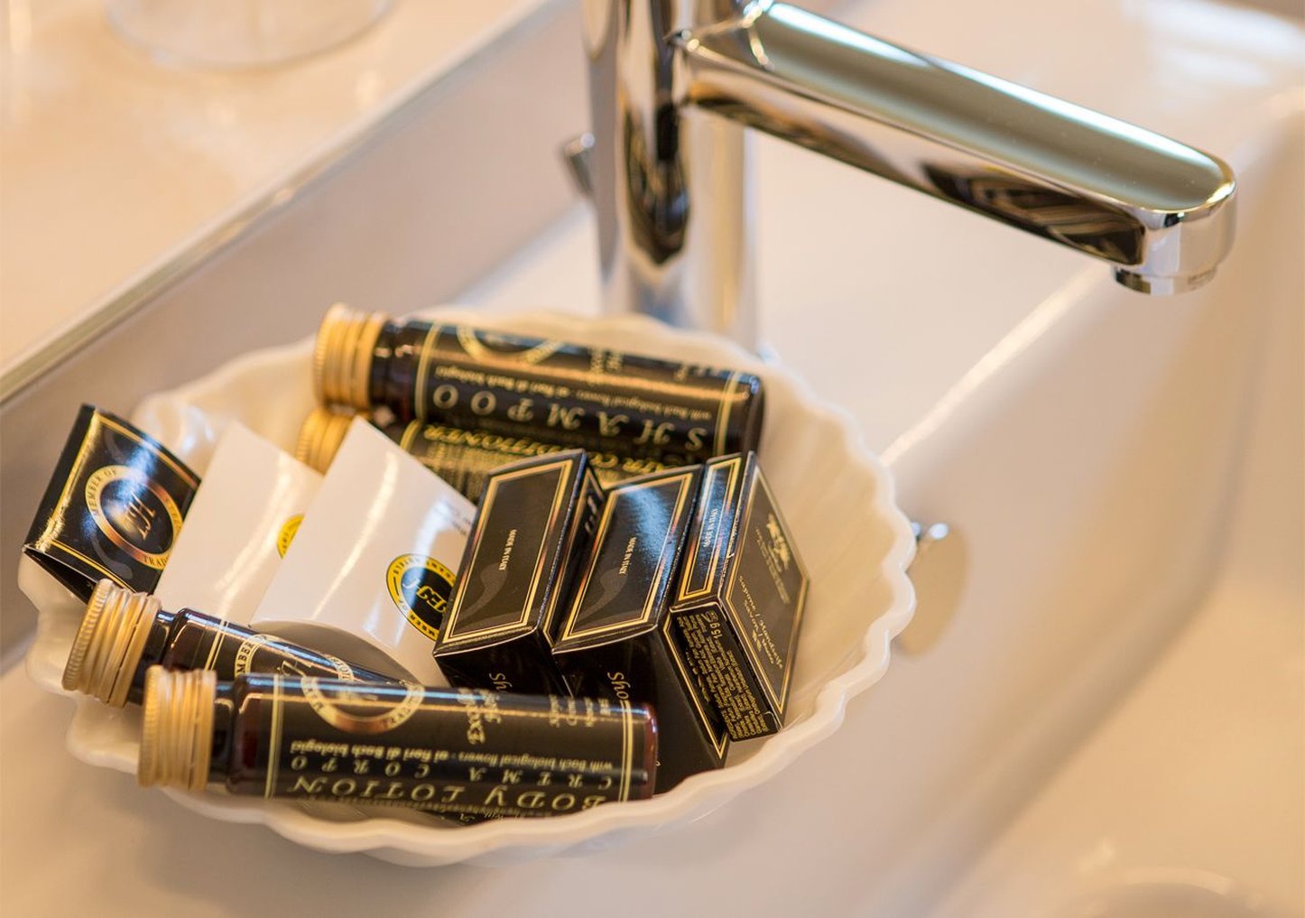 Bathroom_Amenities_S