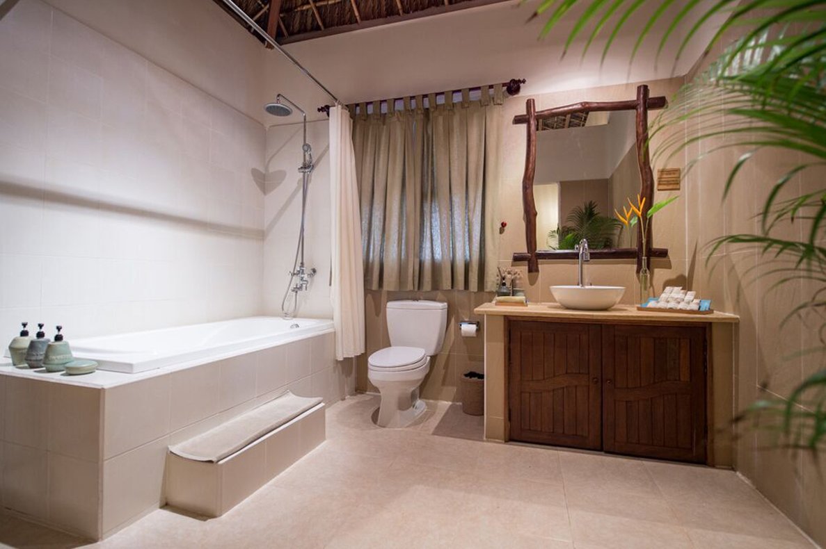 Three_Bedrooms_Villa_Bathroom_S