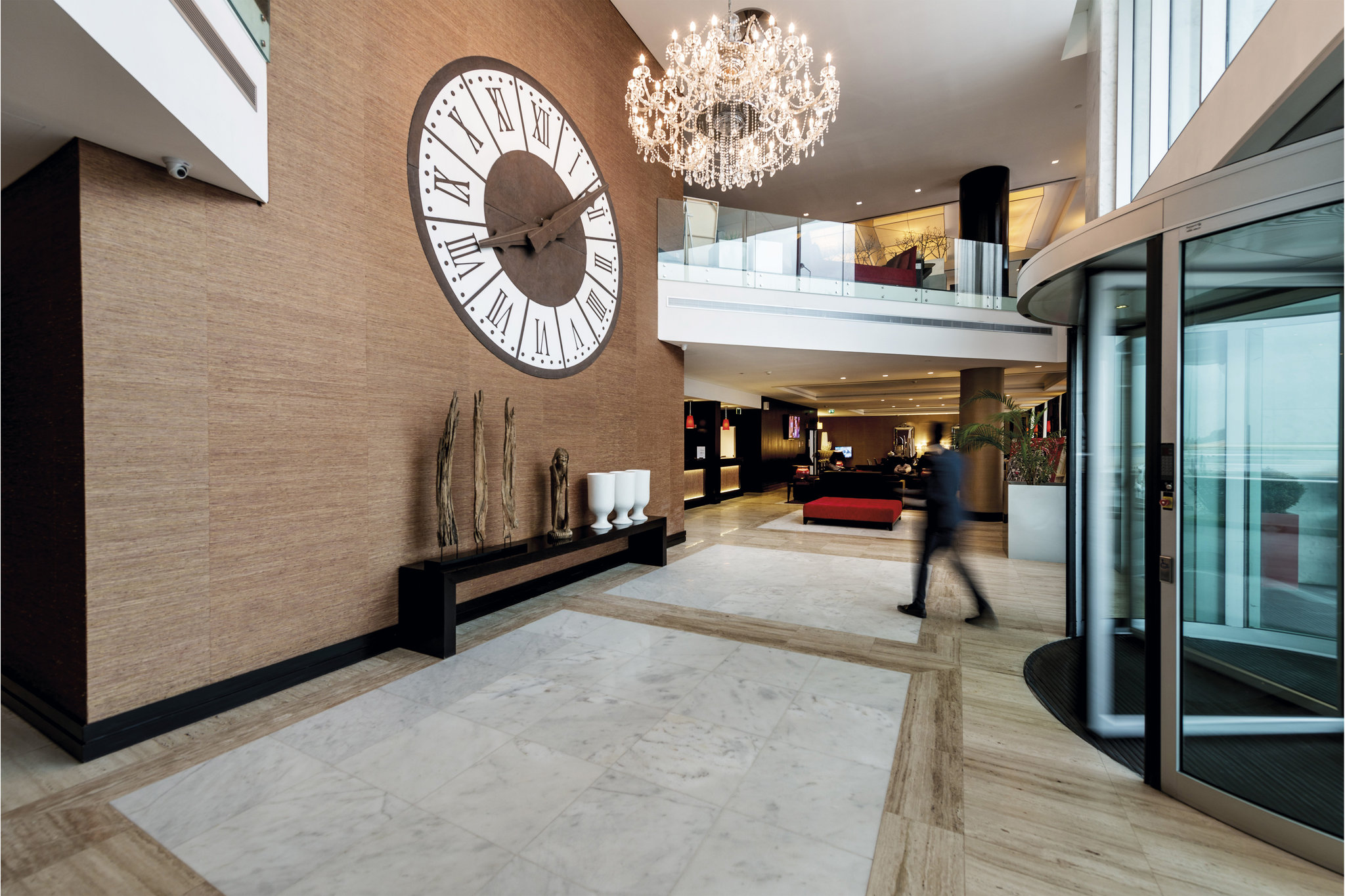 Angola_Luanda_Hotel_Baia_lobby_2_S