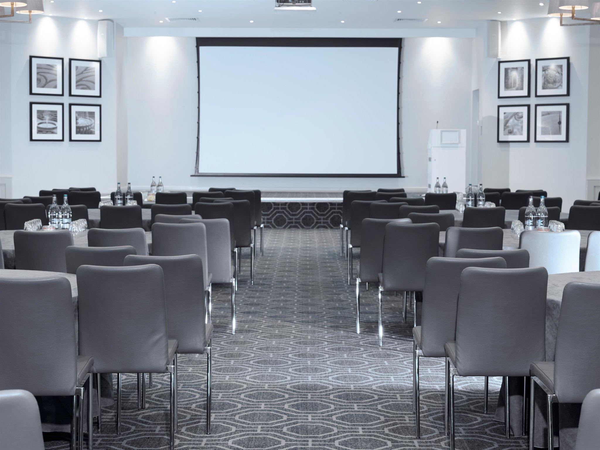 County_Suite_Meeting_Room_S