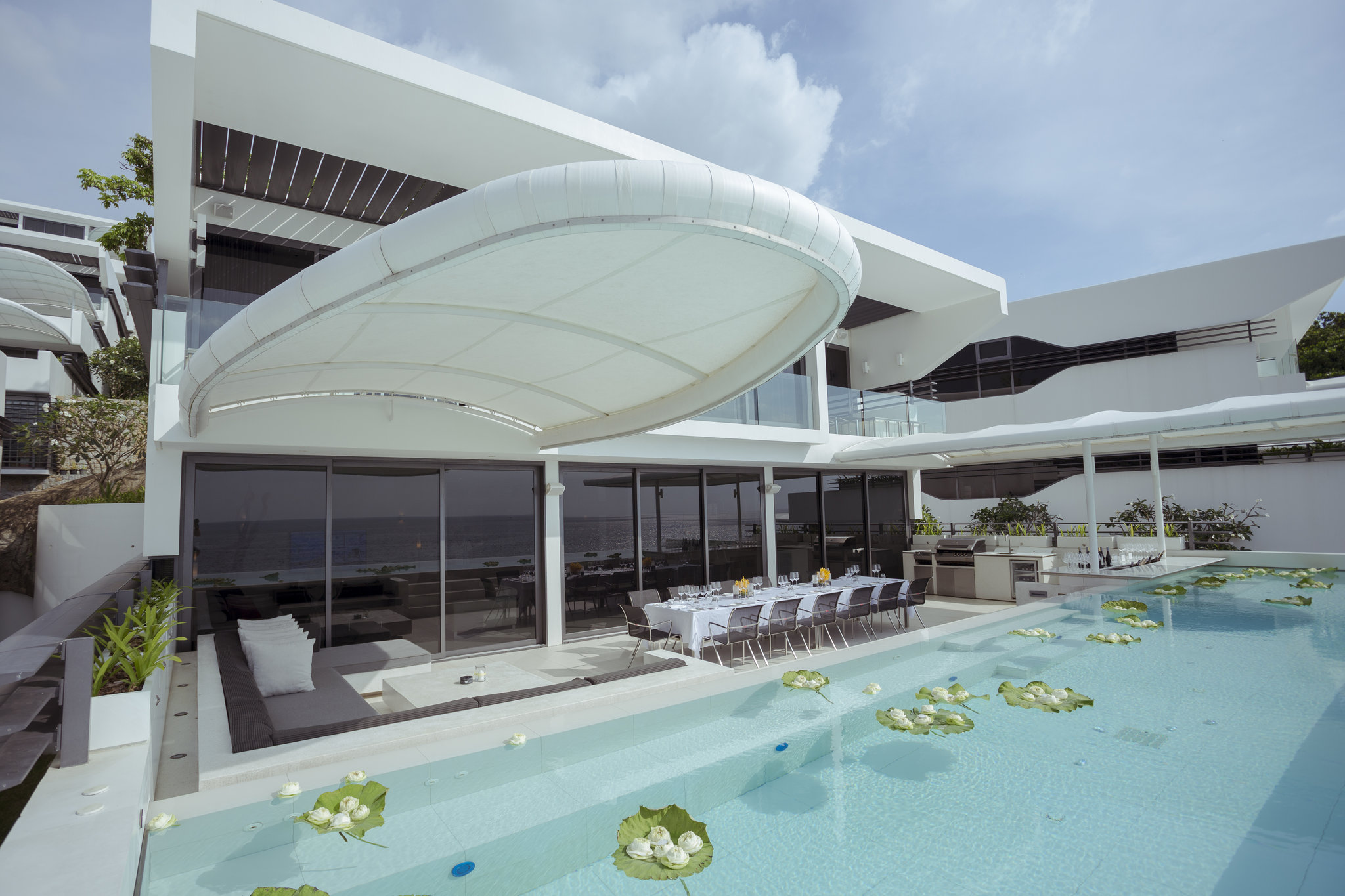 Four_Bedroom_Sky_Pool_Villa_-_12_S