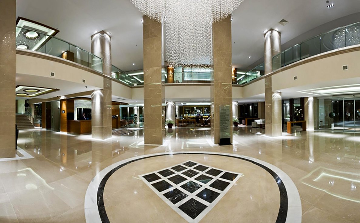 Lobby_S