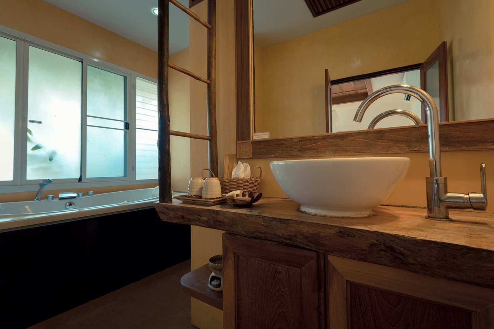 The_Hill_Cottage_Bathroom_S