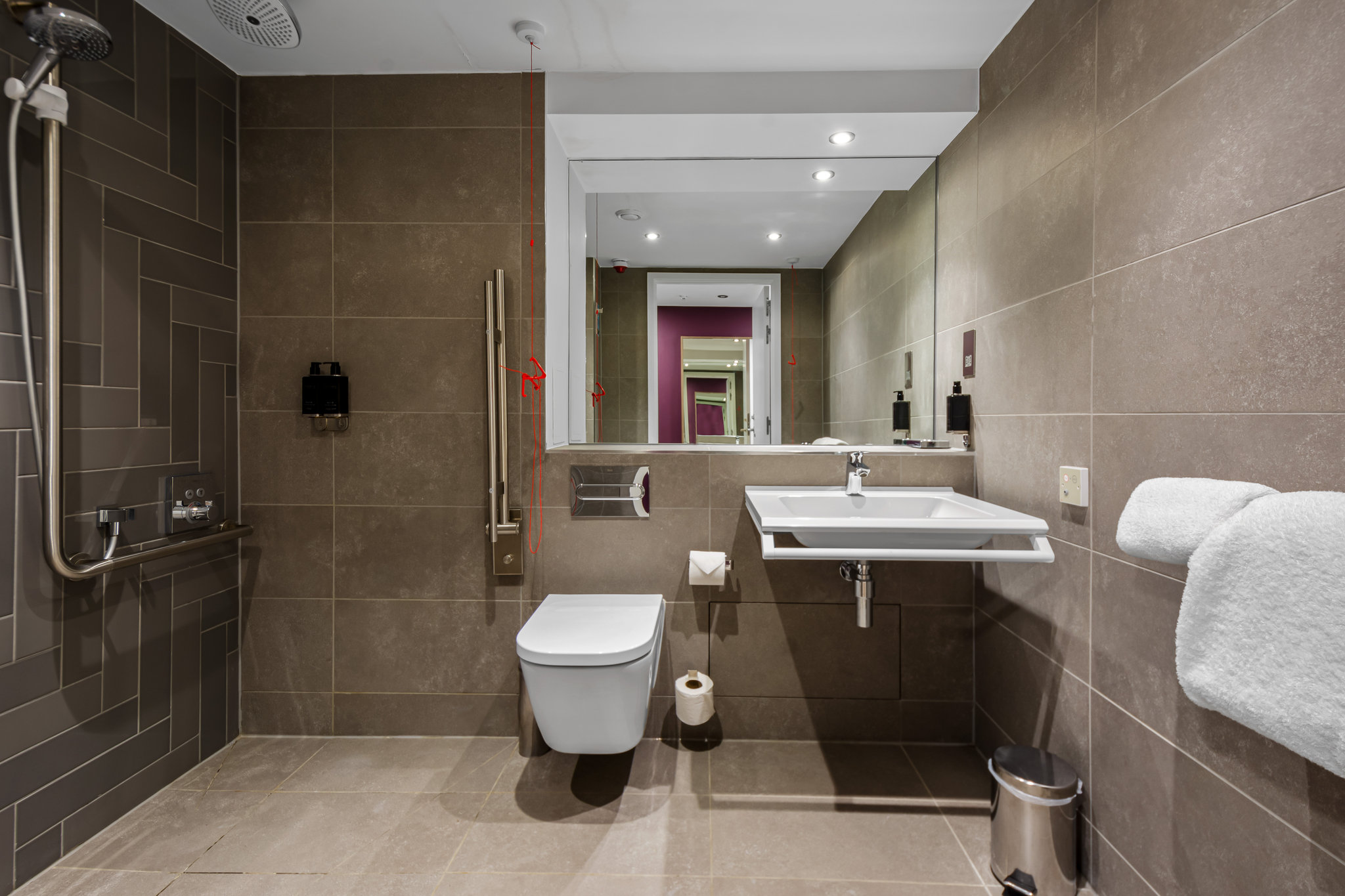 Smart_Studio_DDA_Bathroom_S