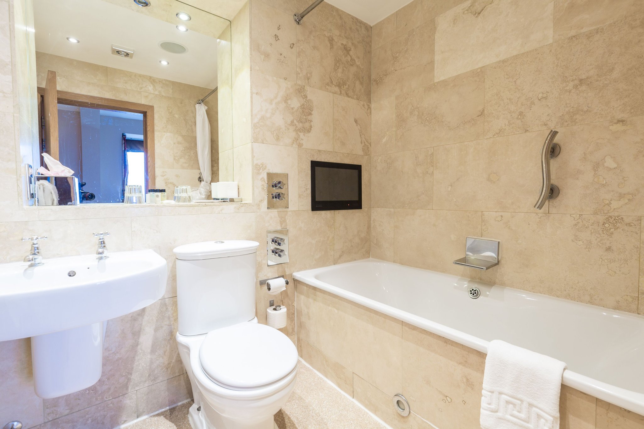 Executive_King_Sea_View_Bathroom_S