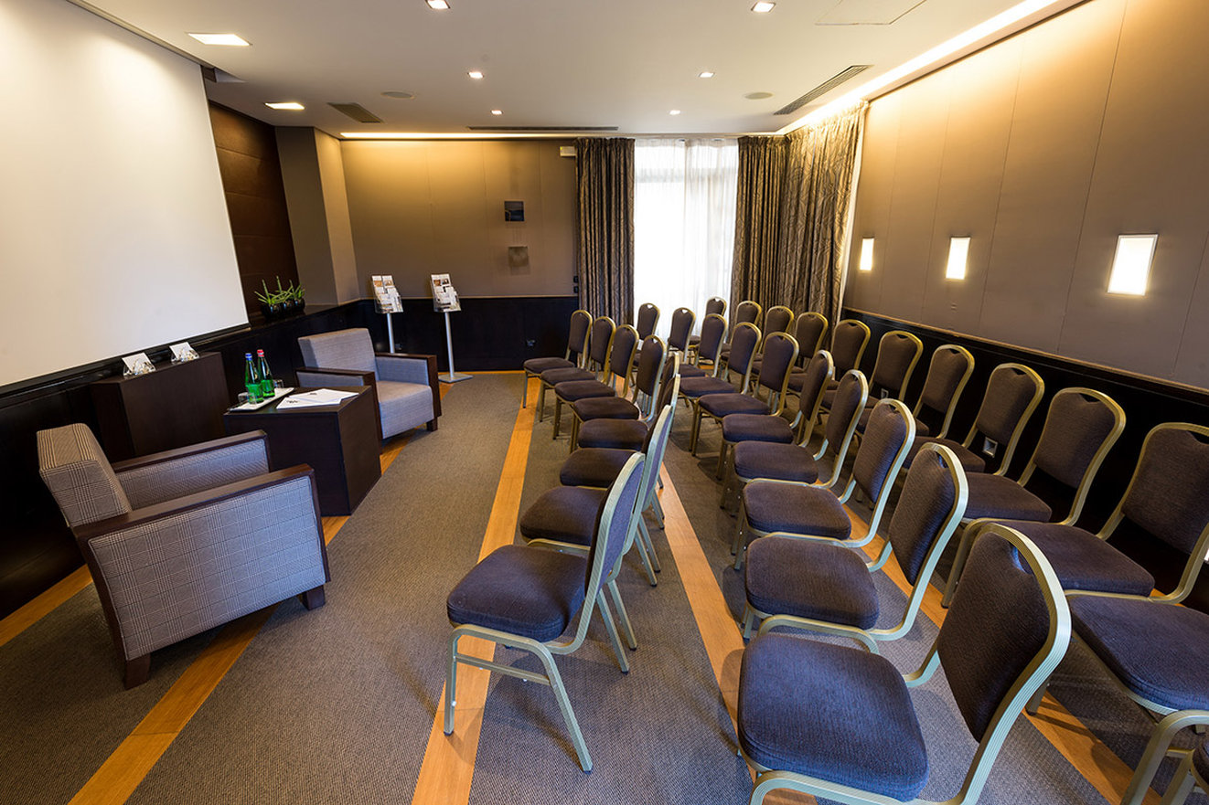 Conference_Room_S