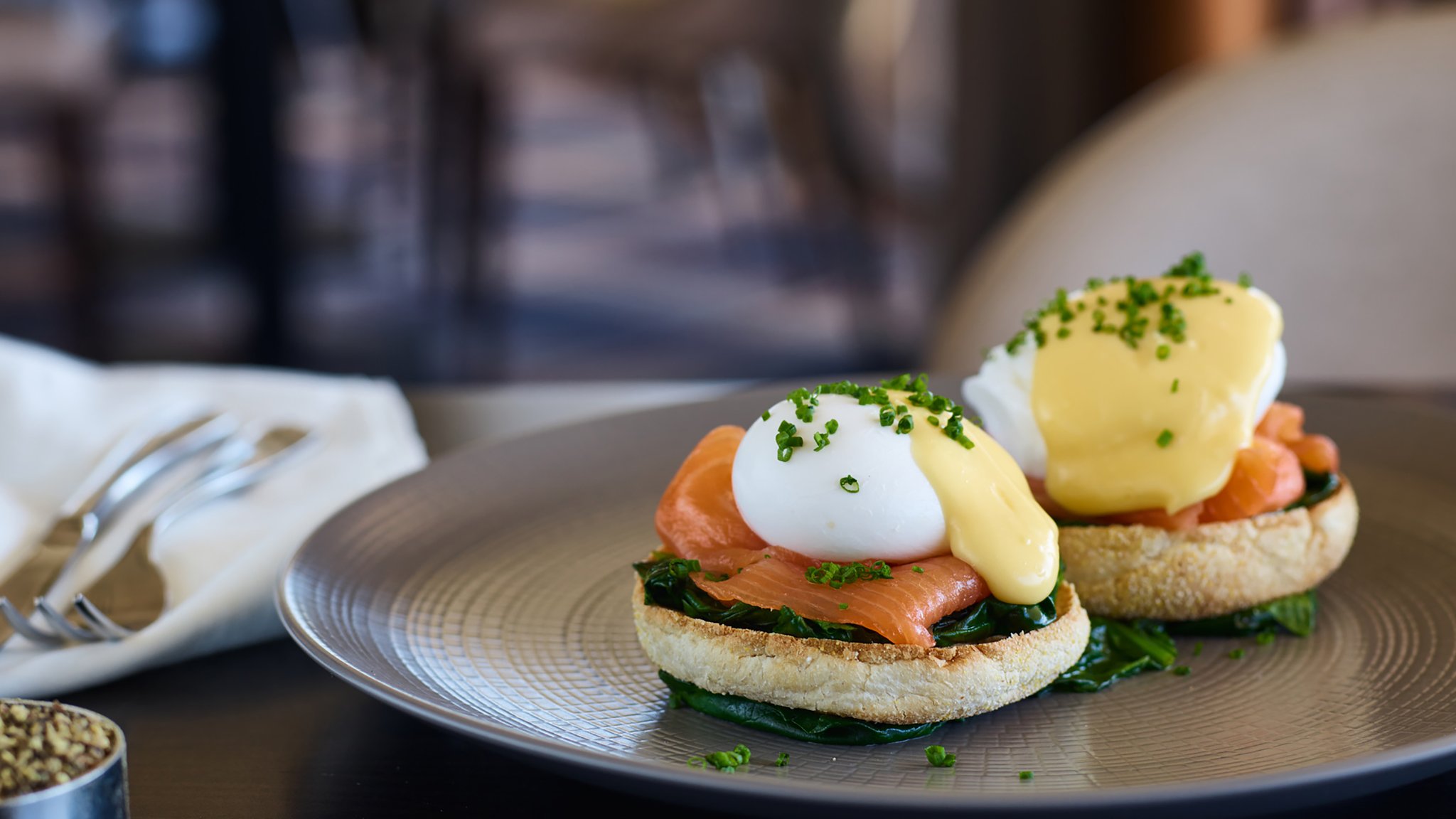 Clubhouse_breakfast_eggs_royale_S