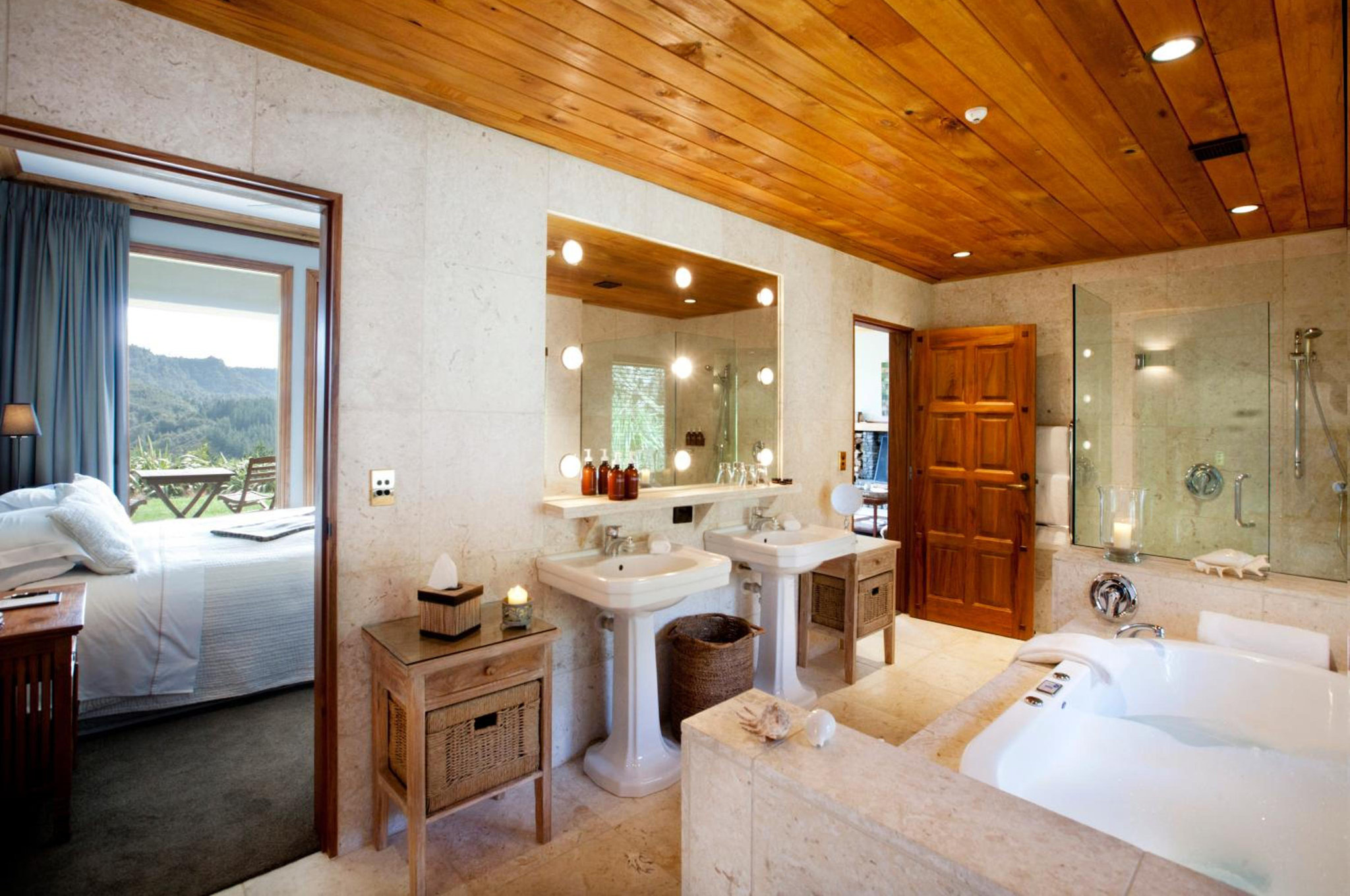 Valley_Villa_Bathroom_S