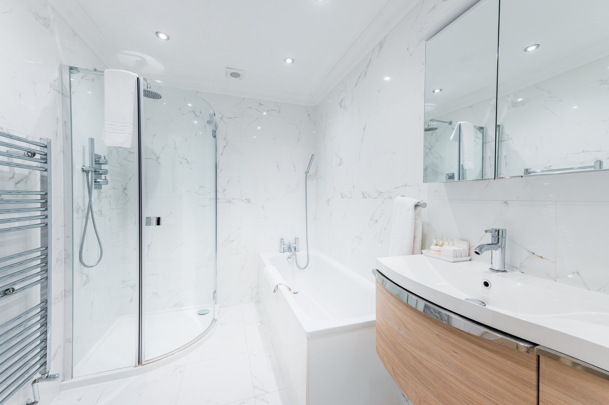 Devonshire_Suite_Bathroom_S