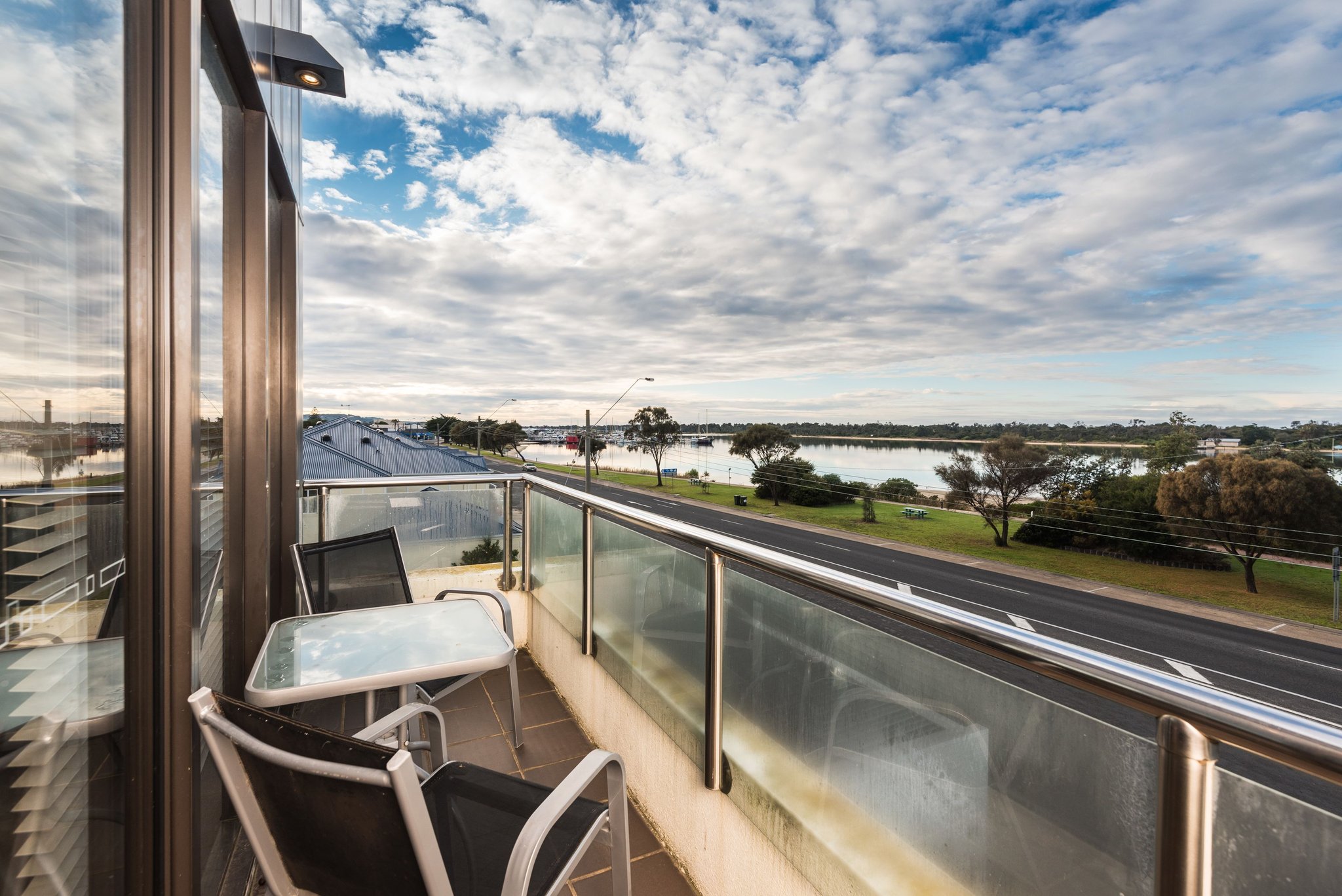 Three_Bedroom_Apartment_Balcony_S