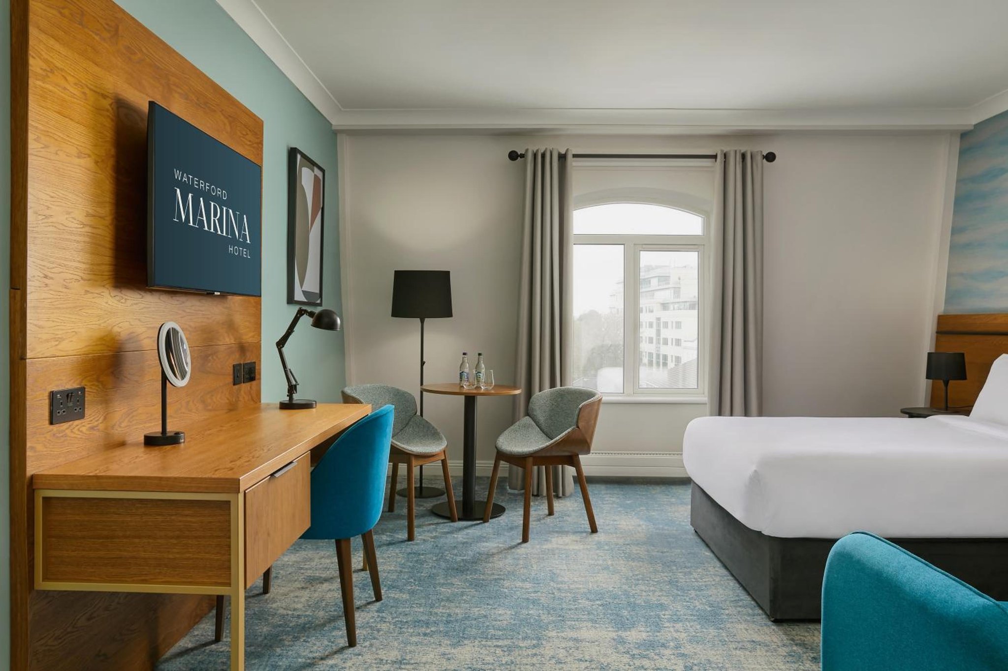 Executive_Double_Room2_S