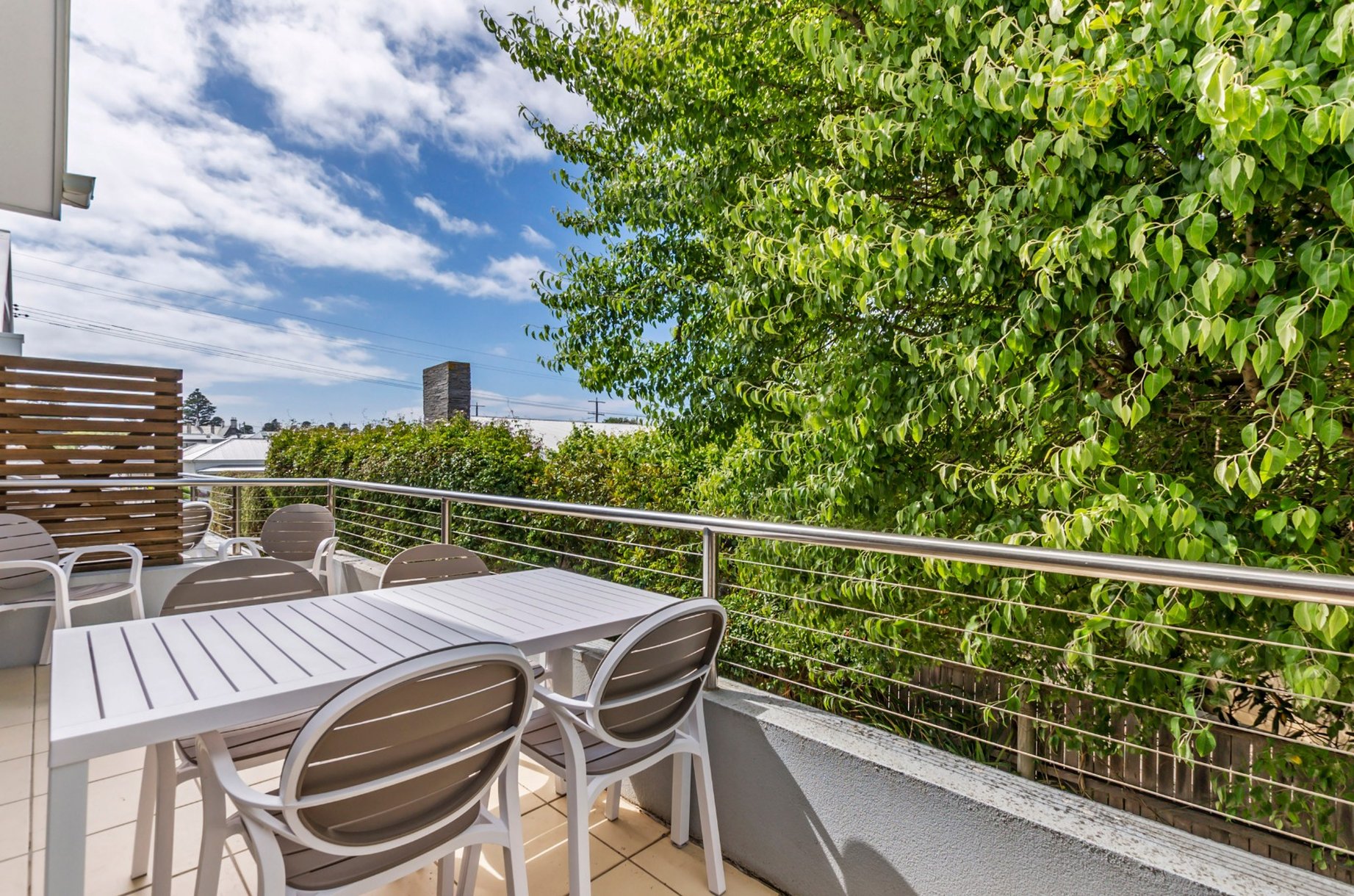 2_Bedroom_Apartments_Balcony_S