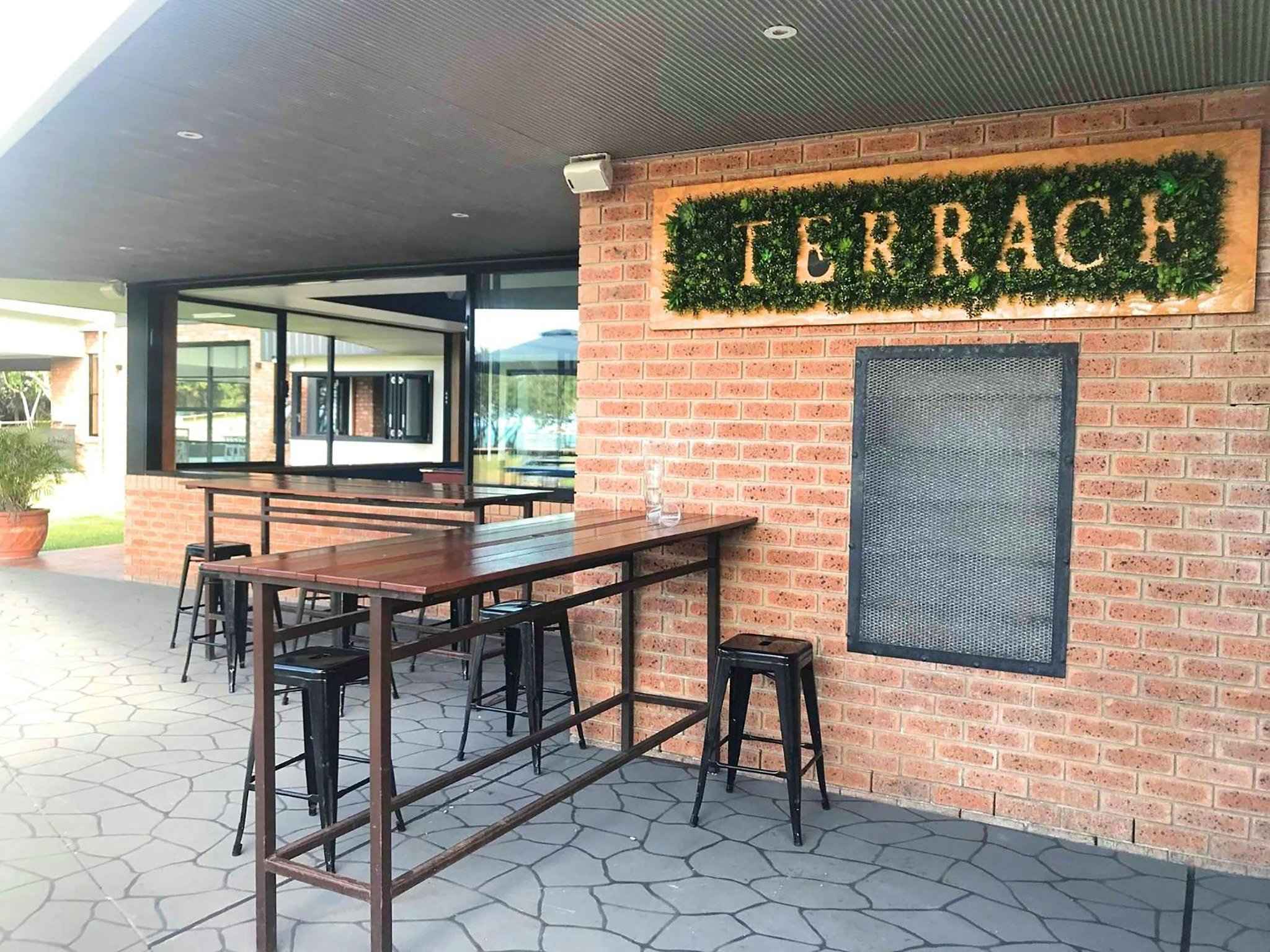 Terrace_S