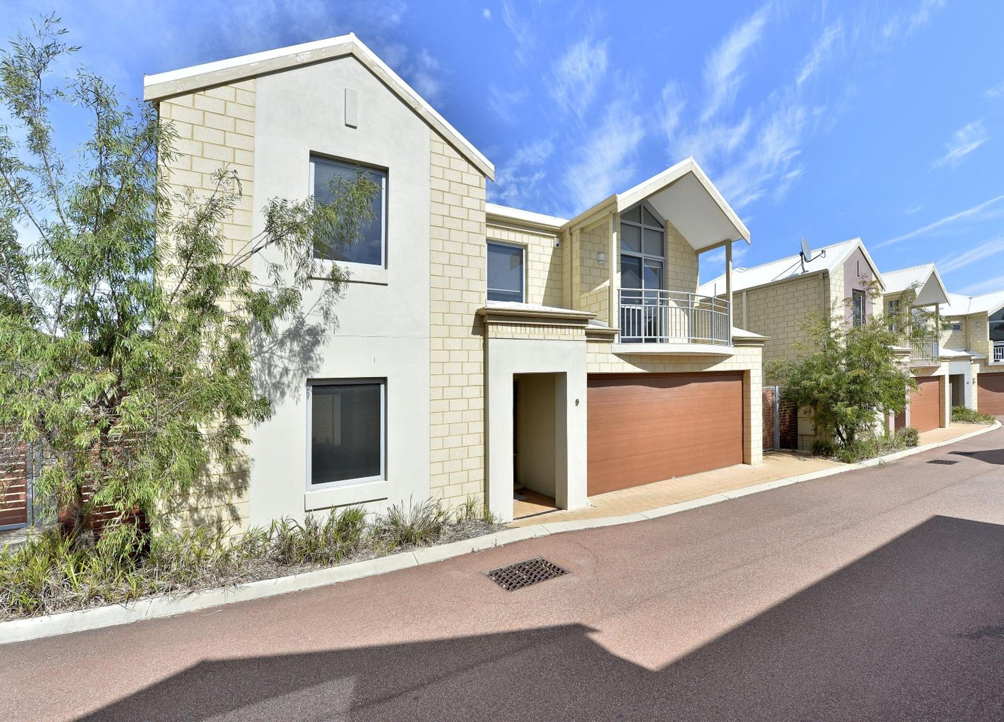 Four_Bedroom_Townhouse_Exterior_S