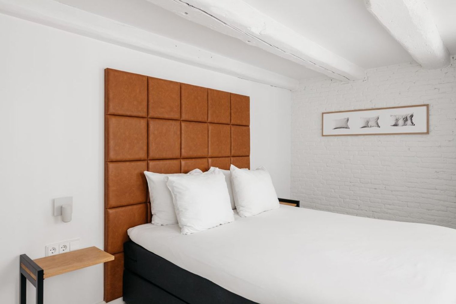 yays-Zoutkeetsgracht-comfort-B-bedroom.jfif_S