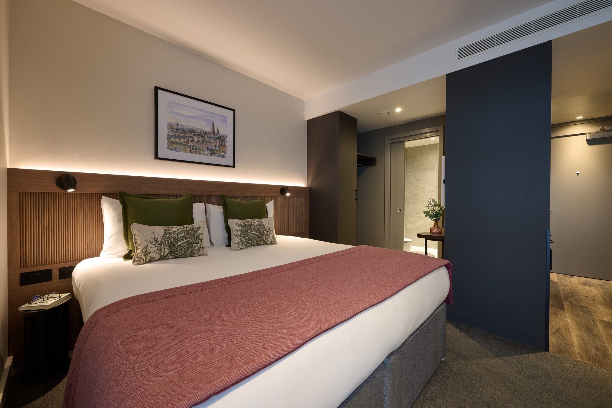 The_Resident_Edinburgh_Hotel_Deluxe_Room_S