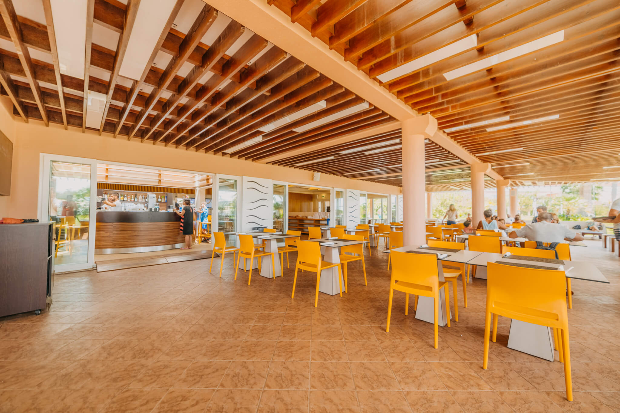 Dunas_Restaurant2_S