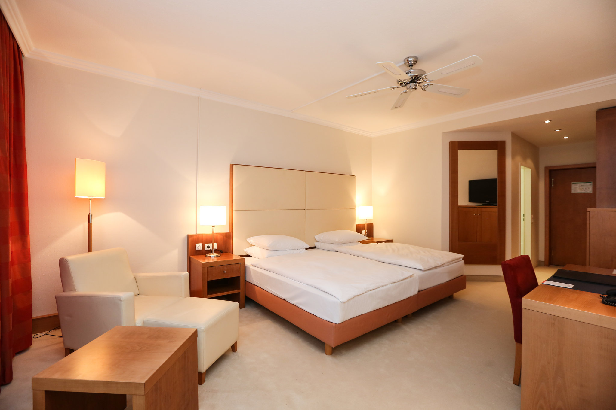 Business_Double_room_1_S