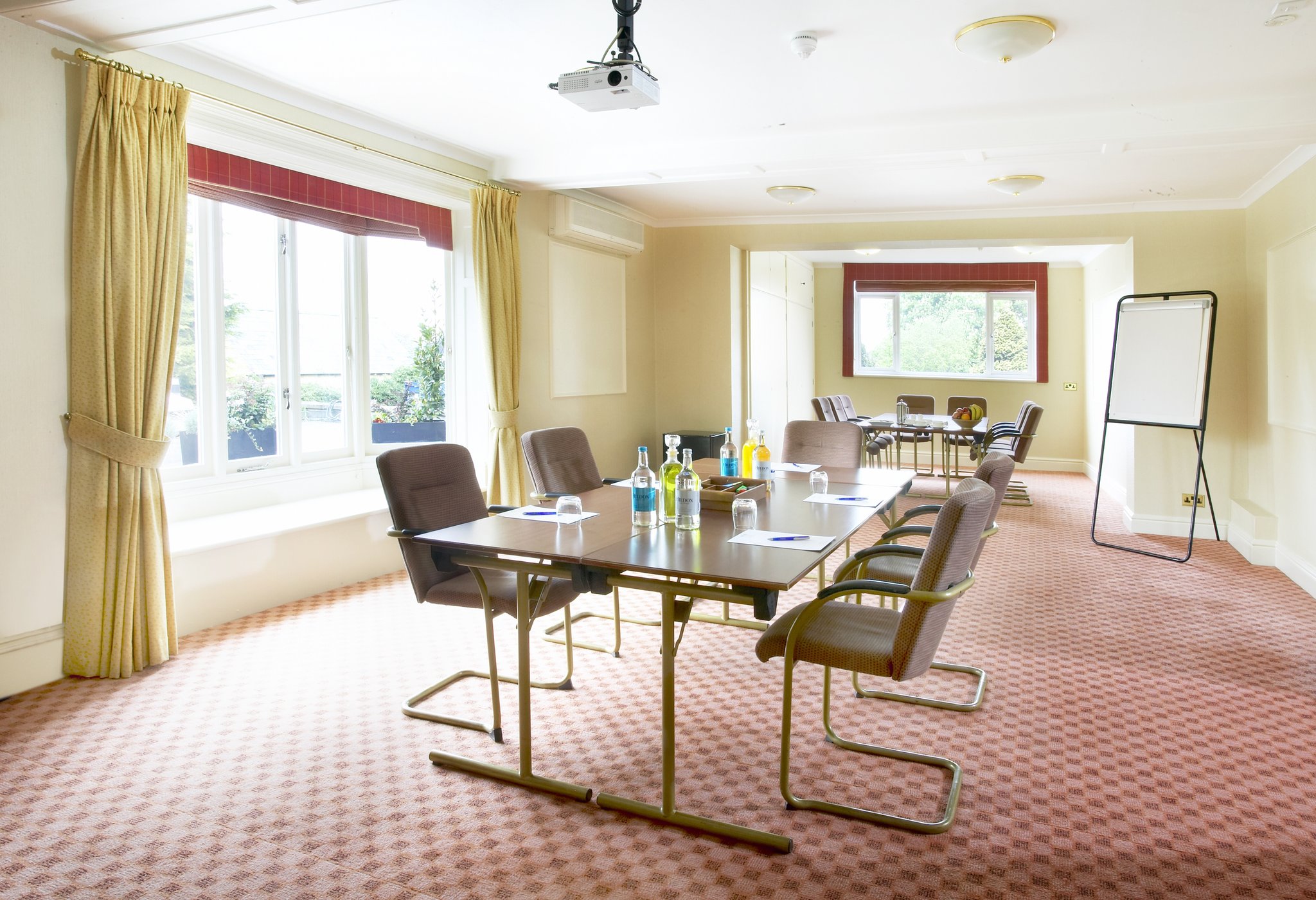 New_Hidcote_Meeting_Room_S