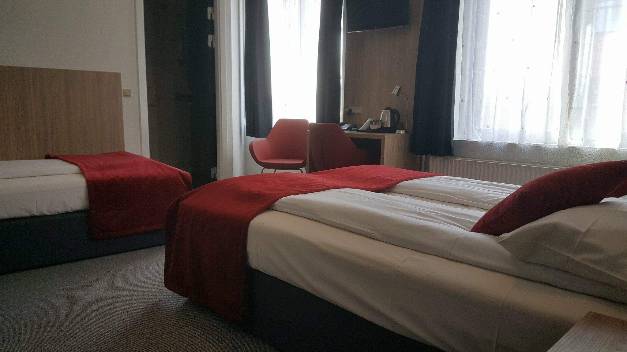 17429_triple-room-hotel-prinsen-aalborg-by-first-hotels-6_S