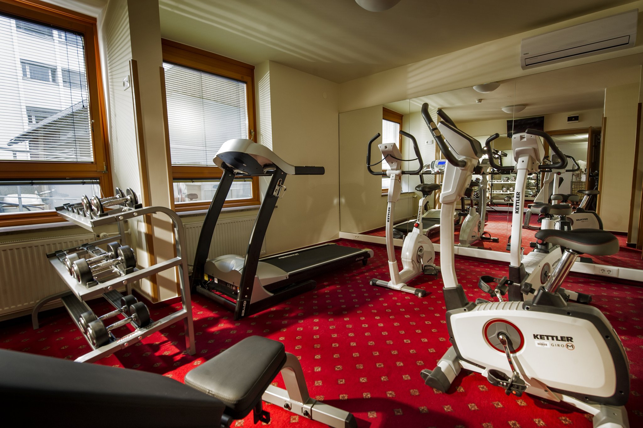 City_Hotel_Ljubjana_Fitness_room_S