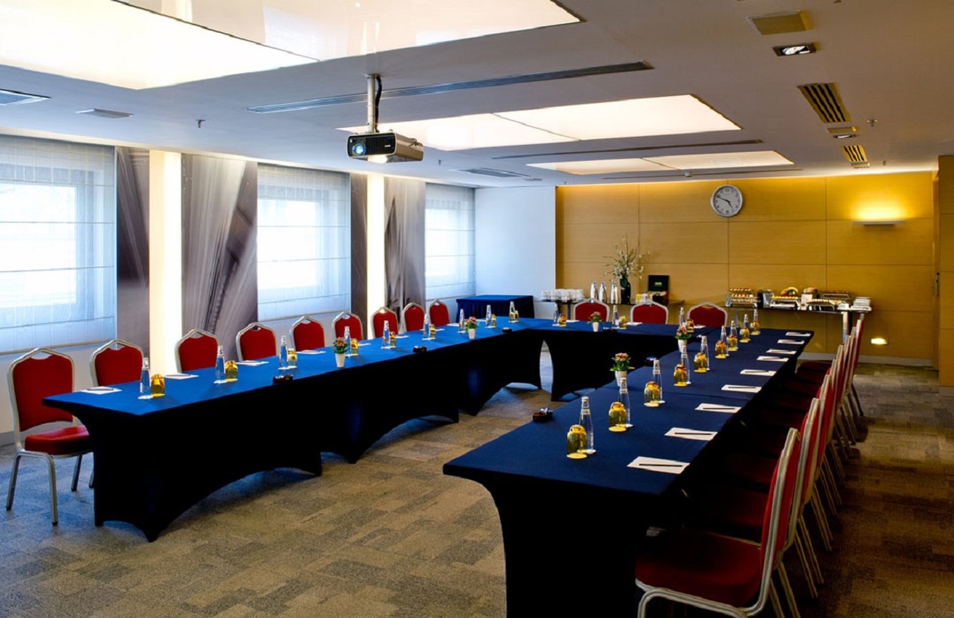 Meeting_Room_(2)_S