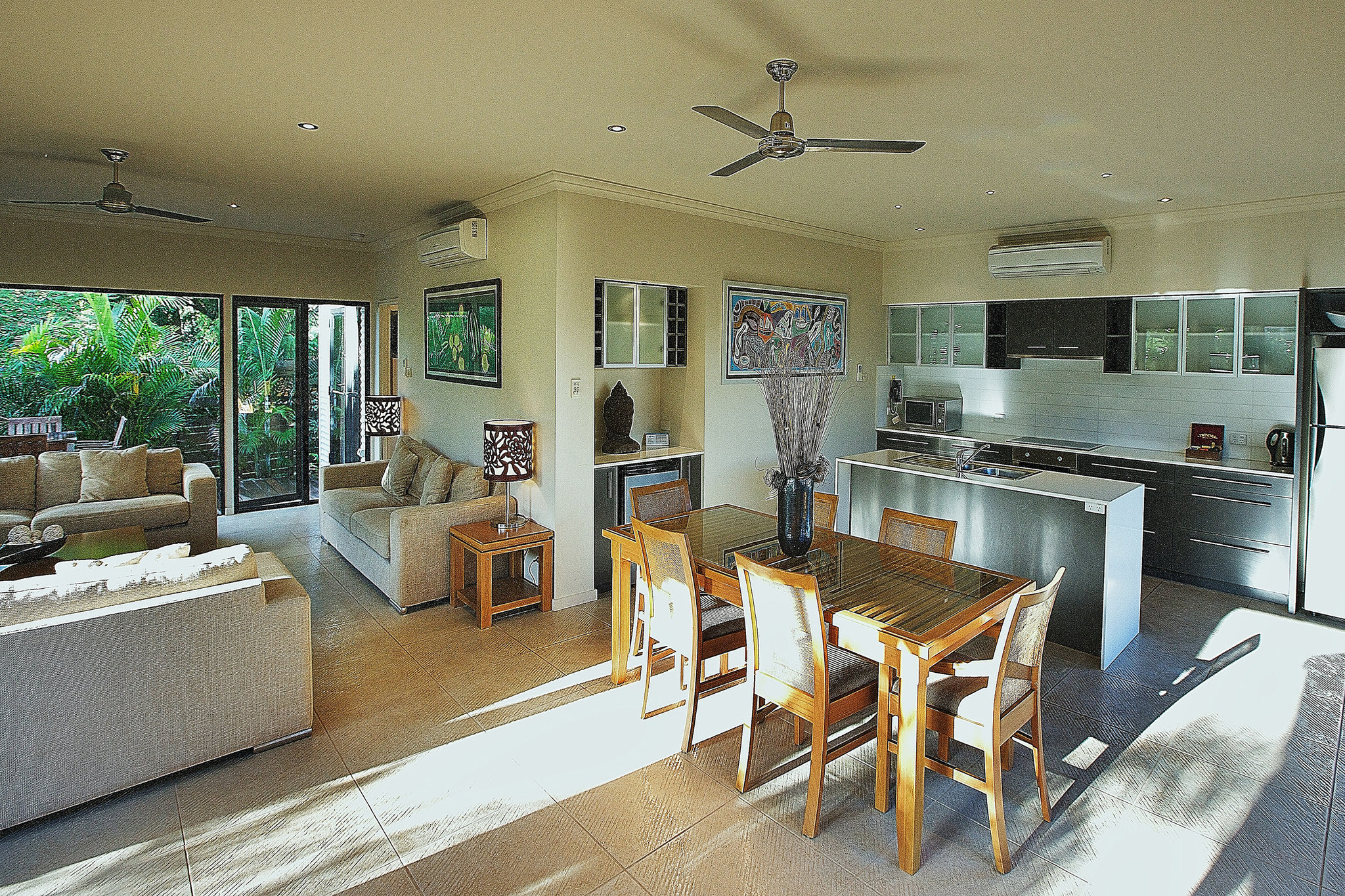 One-Two_Bedroom_Pool_Villa_Kitchen_Dining_Area_S