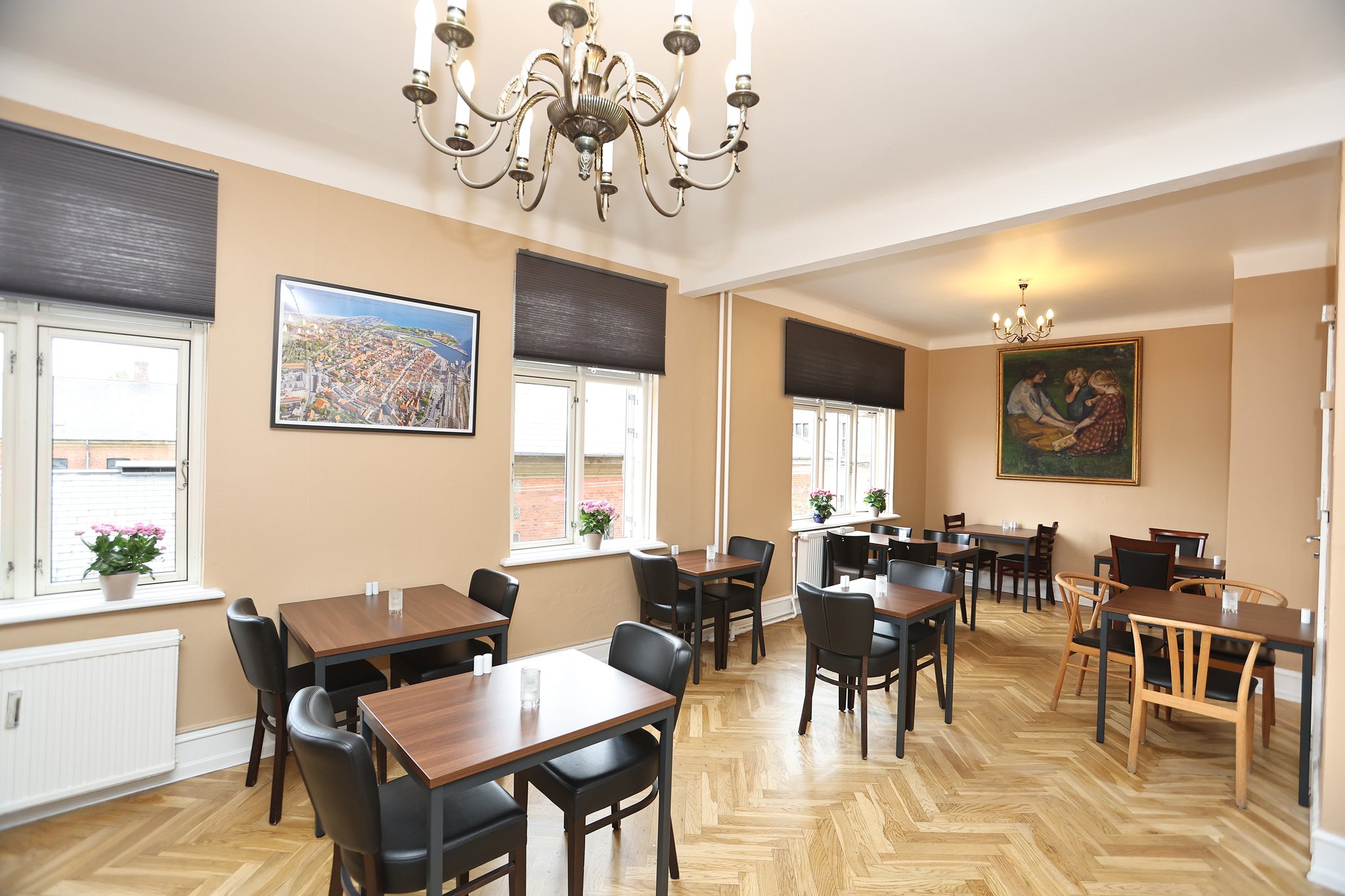 17517_breakfast-room-hotel-skandia-bye-first-hotels-helsi_S