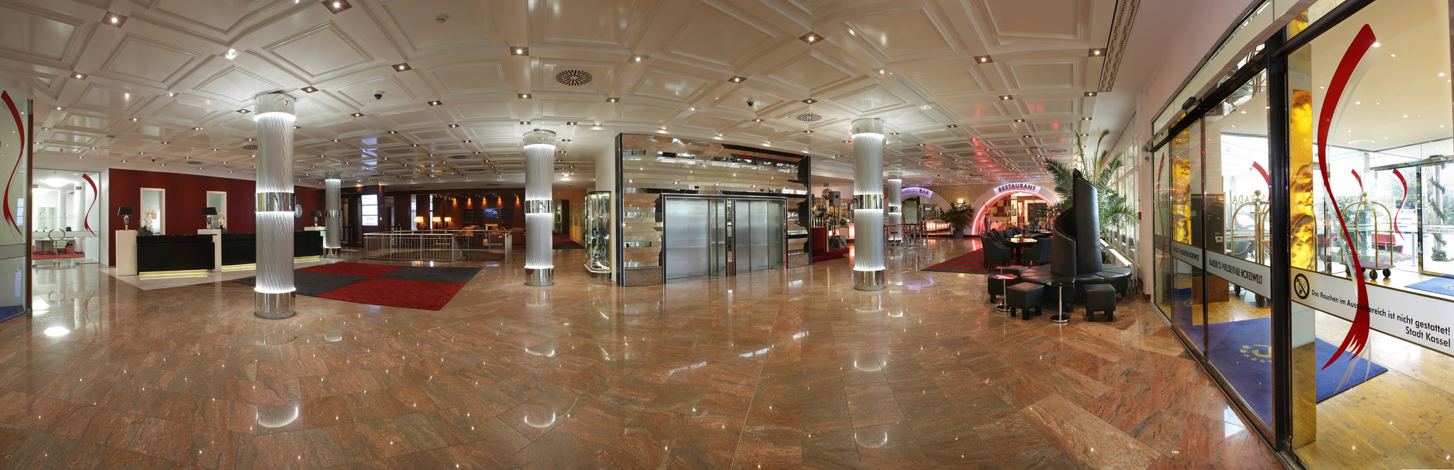 Lobby_Panorama_S