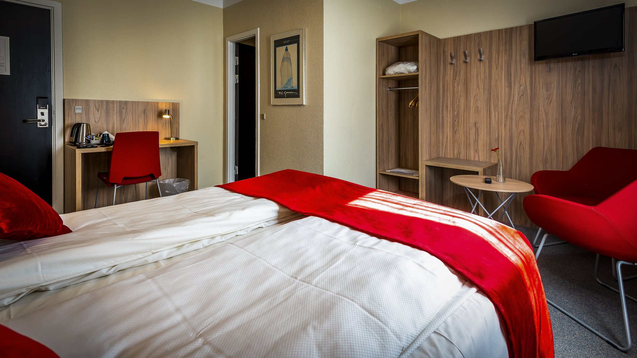 17419_superior-double-room-hotel-prinsen-aalborg-by-first_S